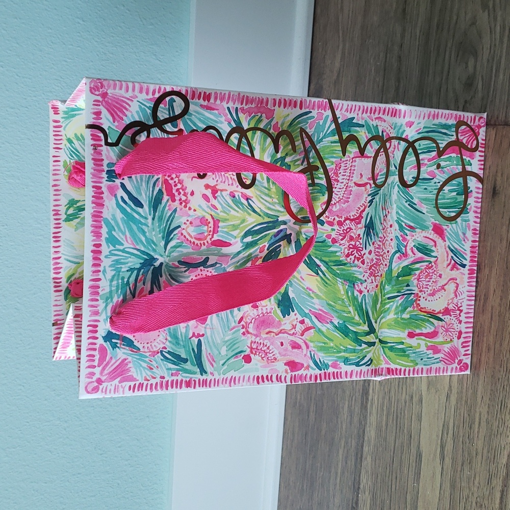 Lilly Pulitzer Pink and Green Gift Bag - Picture 3 of 6